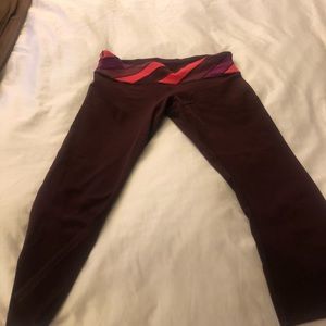 Lululemon carpi leggings. Deep burgundy